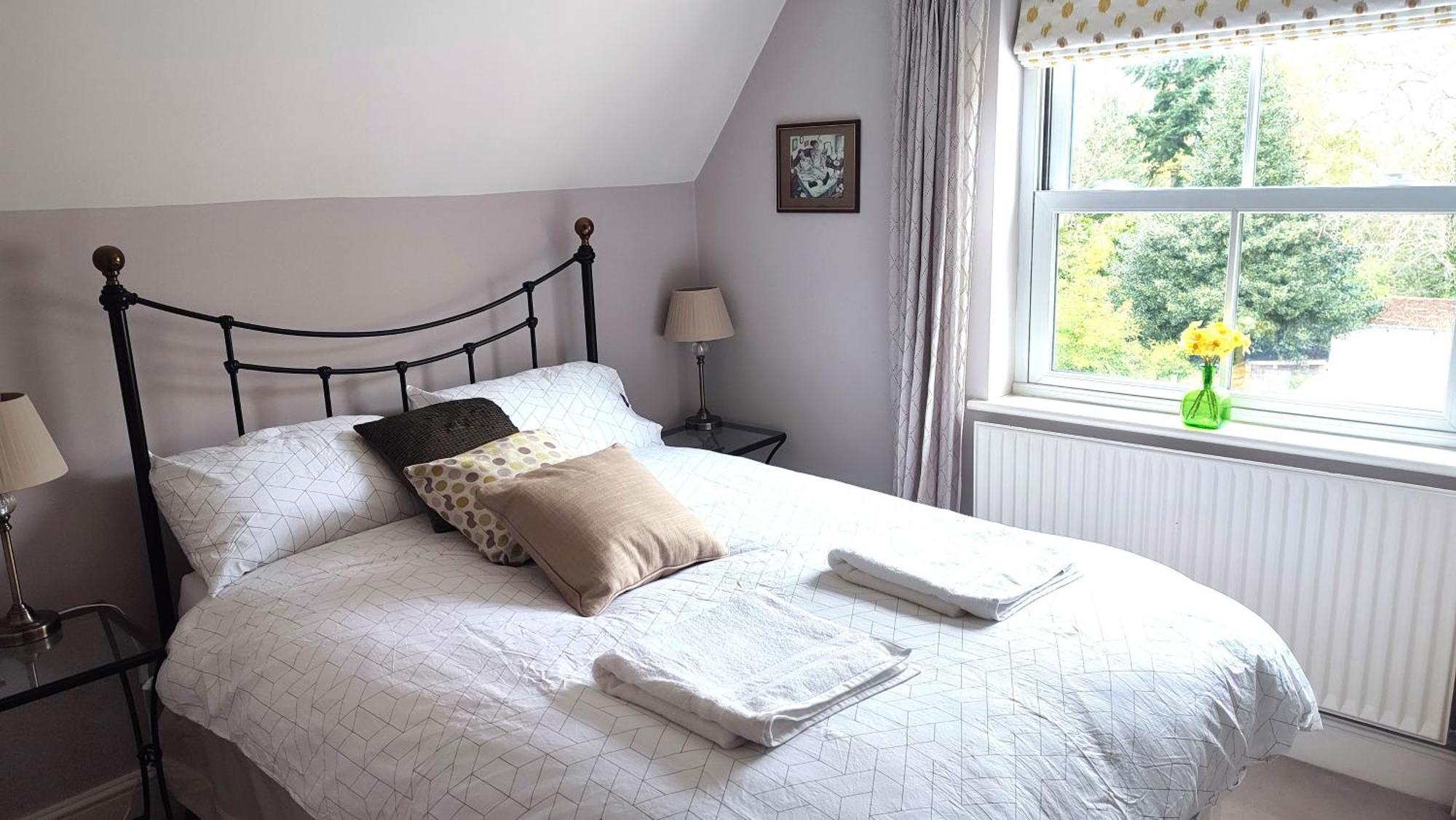 3 Bedroom Cottage In Sunninghill, Ascot Exteriér fotografie