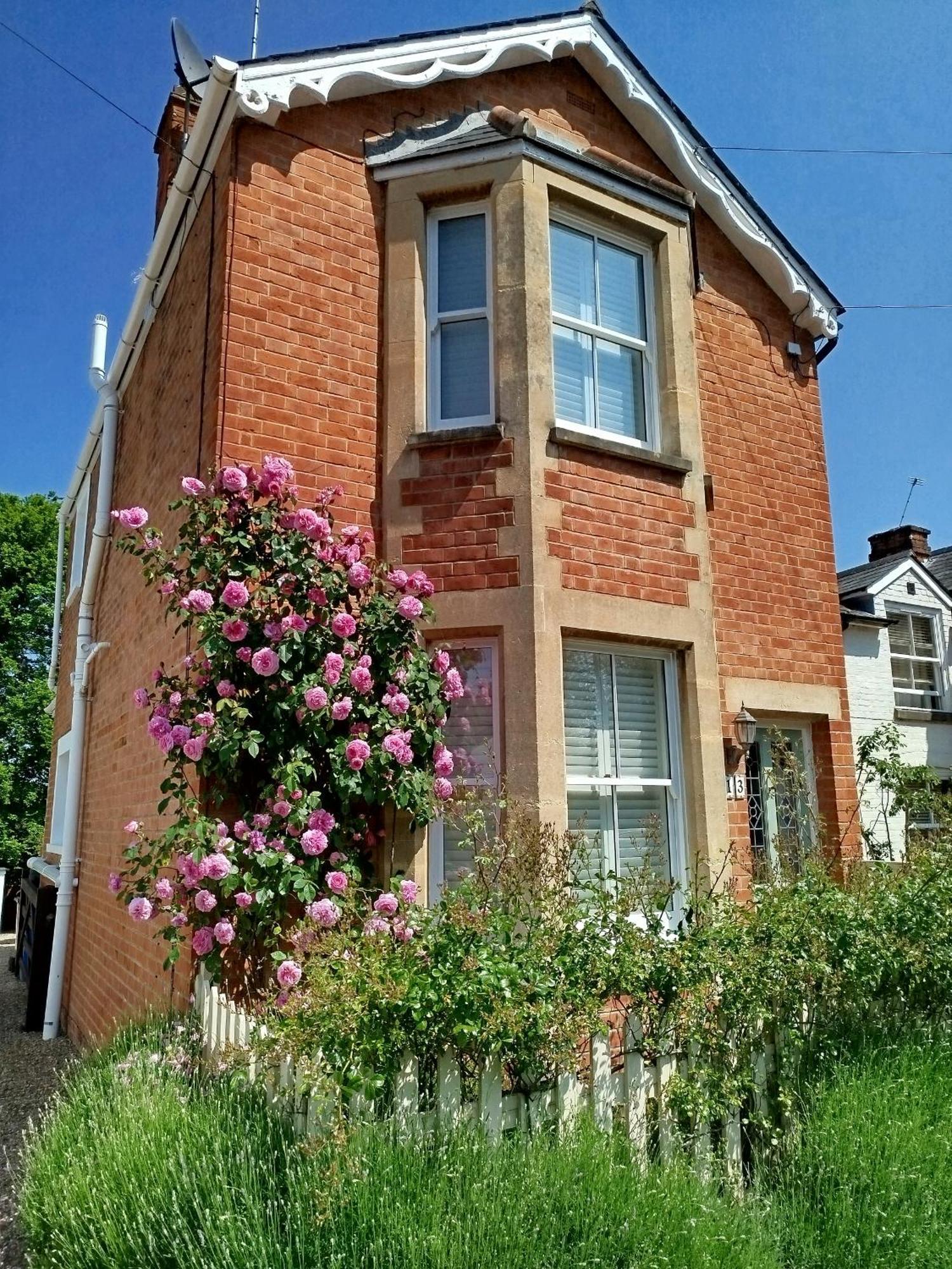 3 Bedroom Cottage In Sunninghill, Ascot Exteriér fotografie